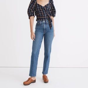 Madewell The Perfect Vintage Straight Jean size 28.